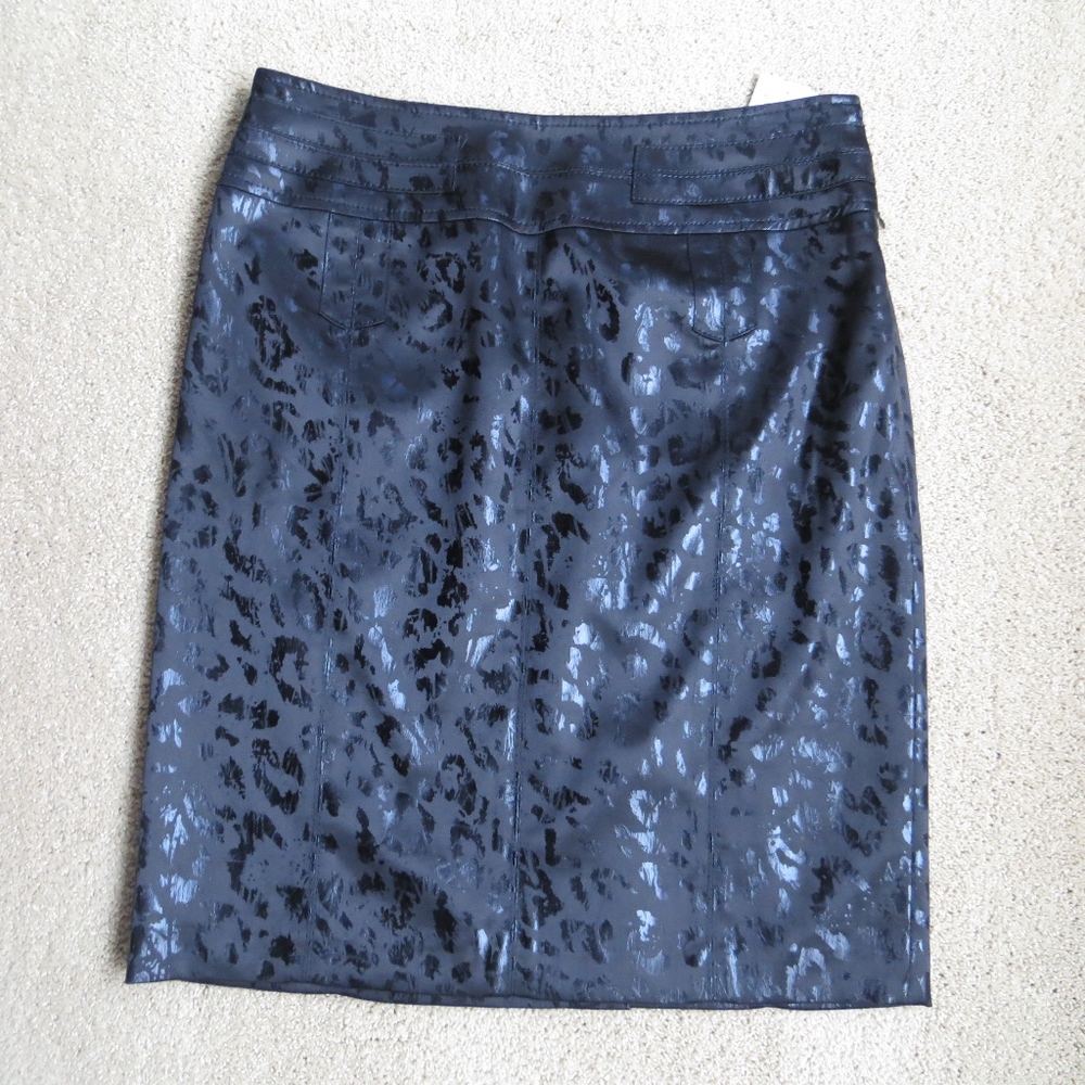 Alberto Makali black  skirt in animal print size 8